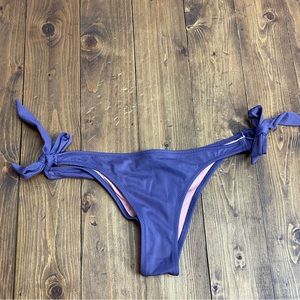 Victoria’s Secret the side tie itsy bikini bottom size small